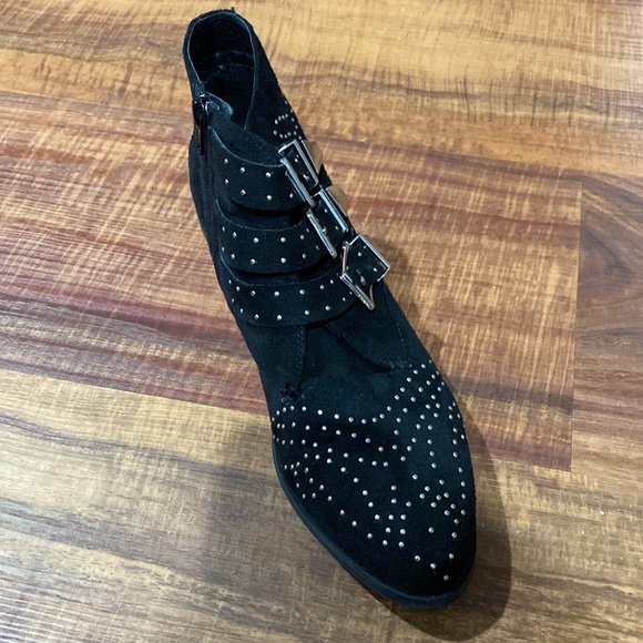 Diba Brodie Boot - Black and Silver Accents - Picture 6 of 10